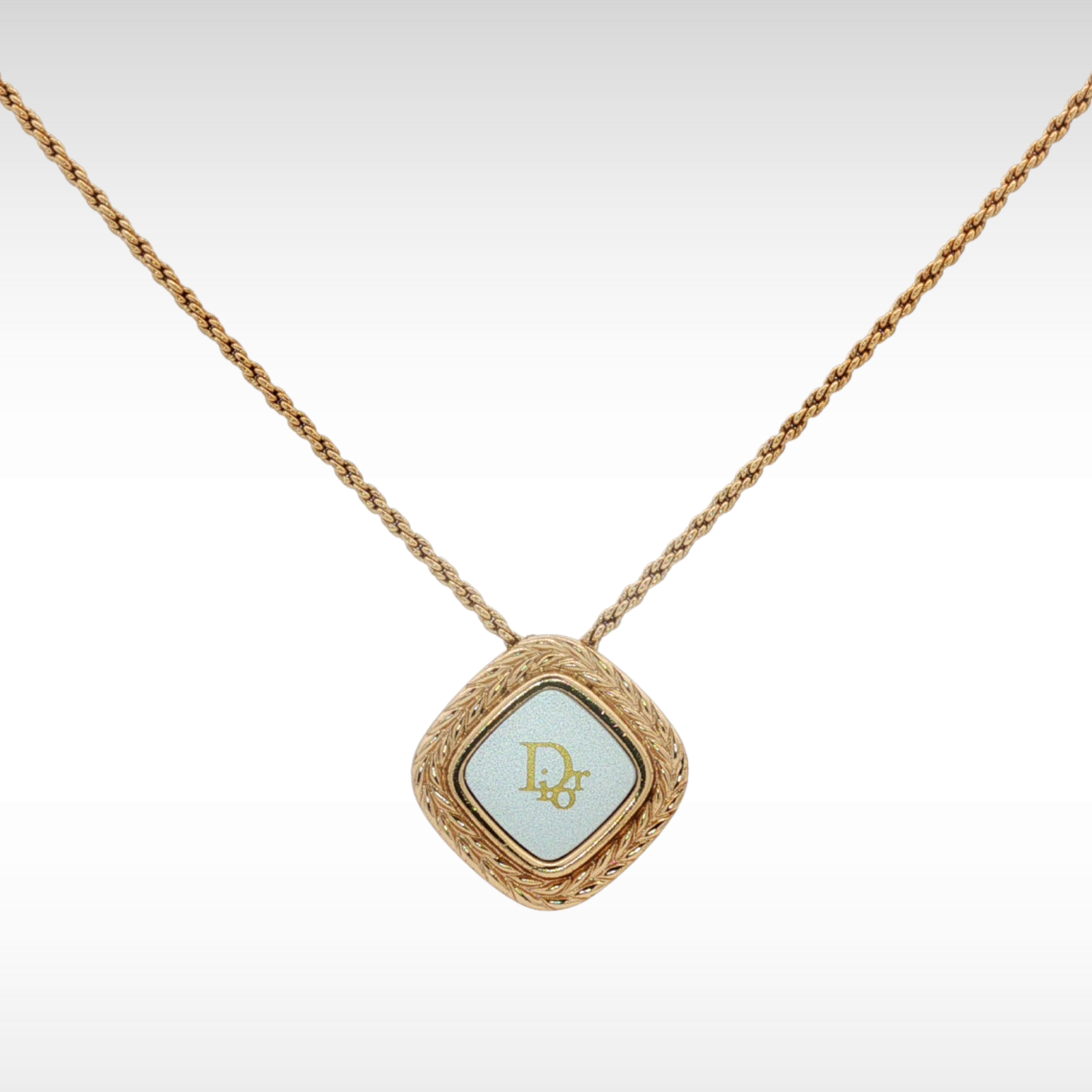 Metal Necklace