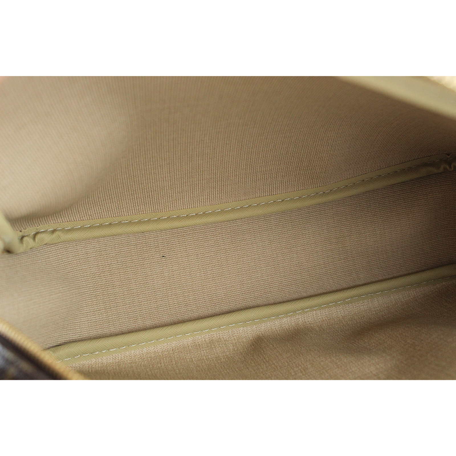 Reporter 28 Monogram Crossbody Bag