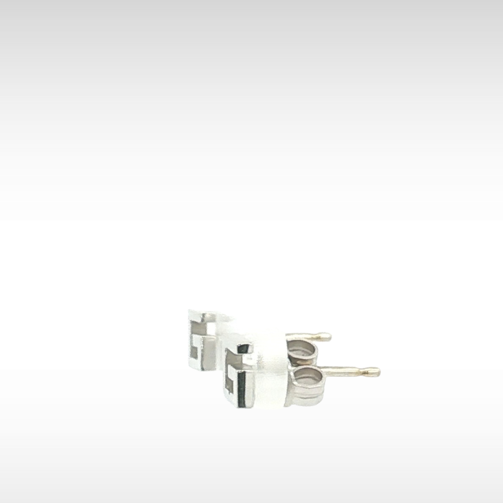 GUCCI G Square Earrings White Gold