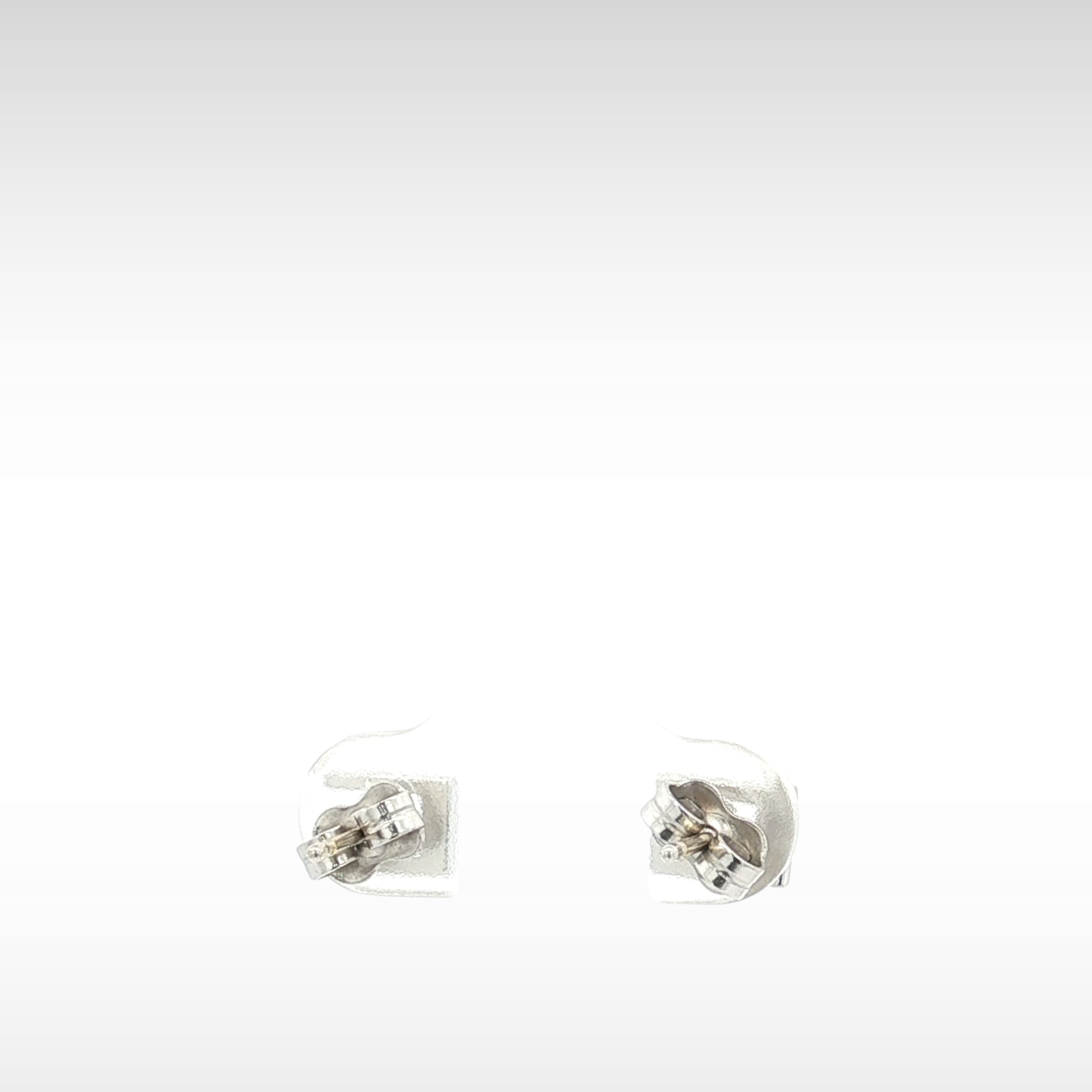 GUCCI G Square Earrings White Gold