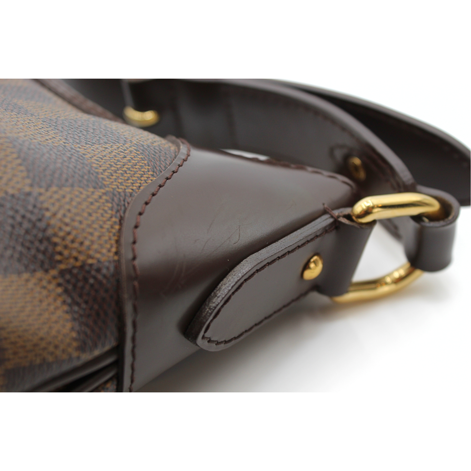 Thames GM Damier Shoulder Bag