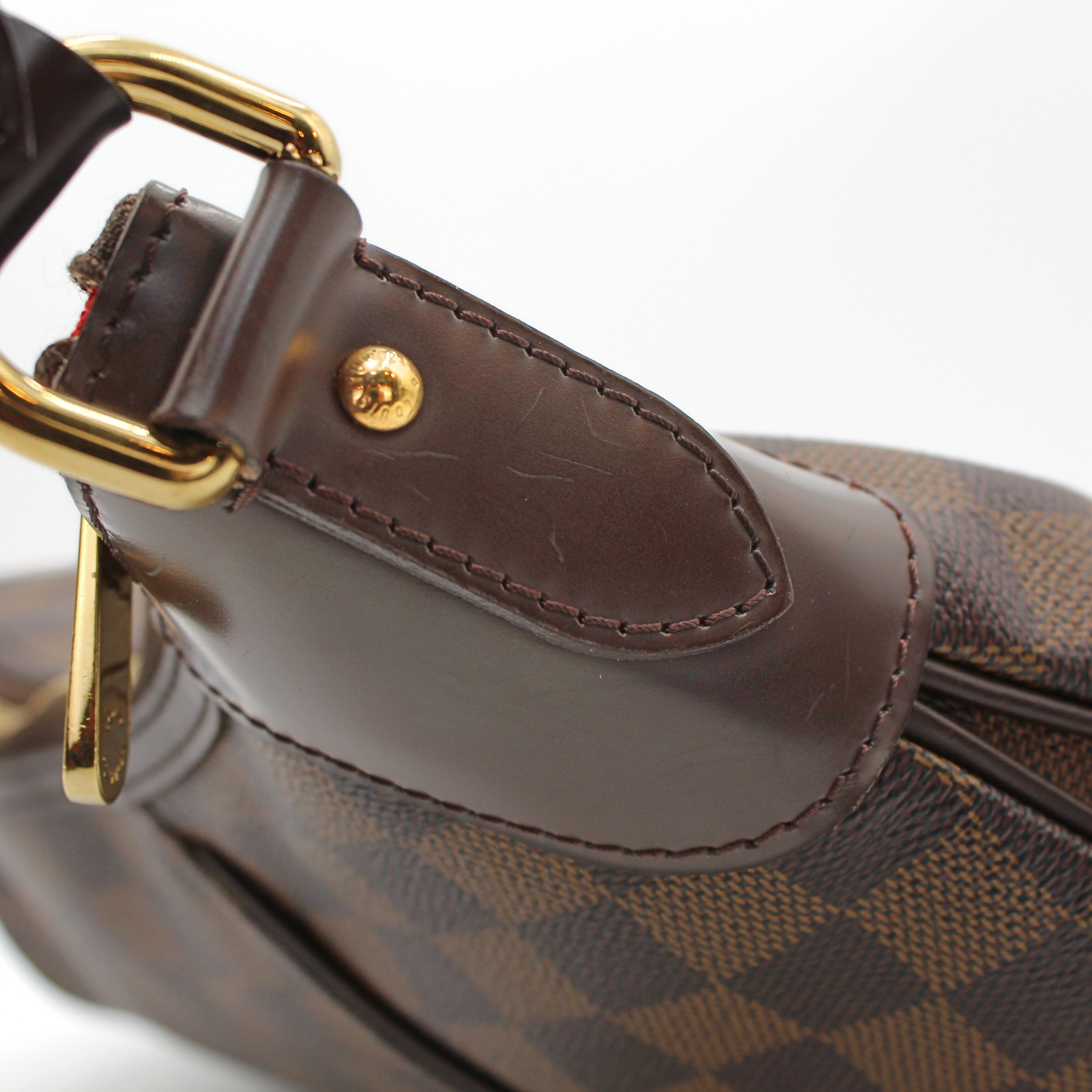 Thames GM Damier Shoulder Bag