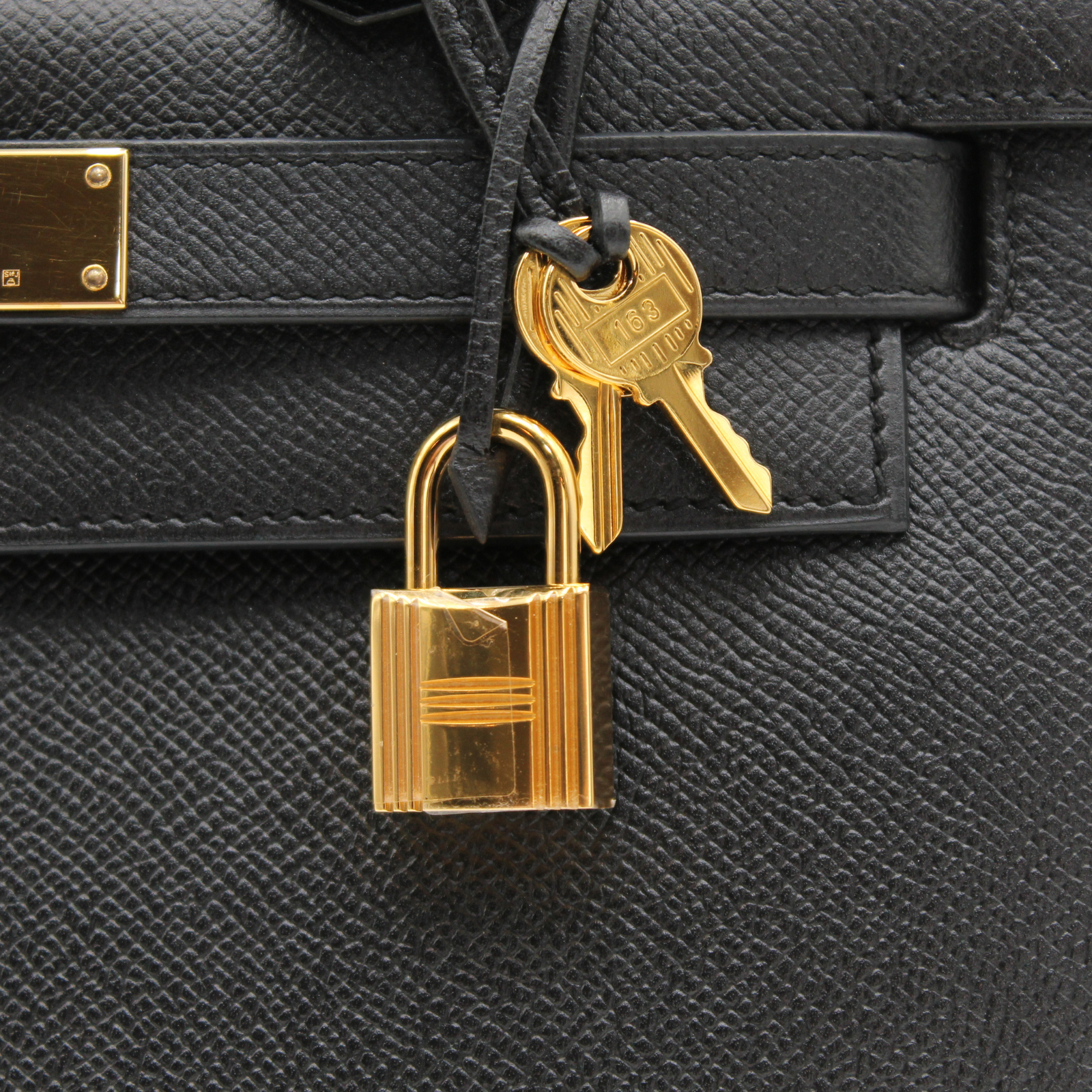 Kelly 28 Epsom Black