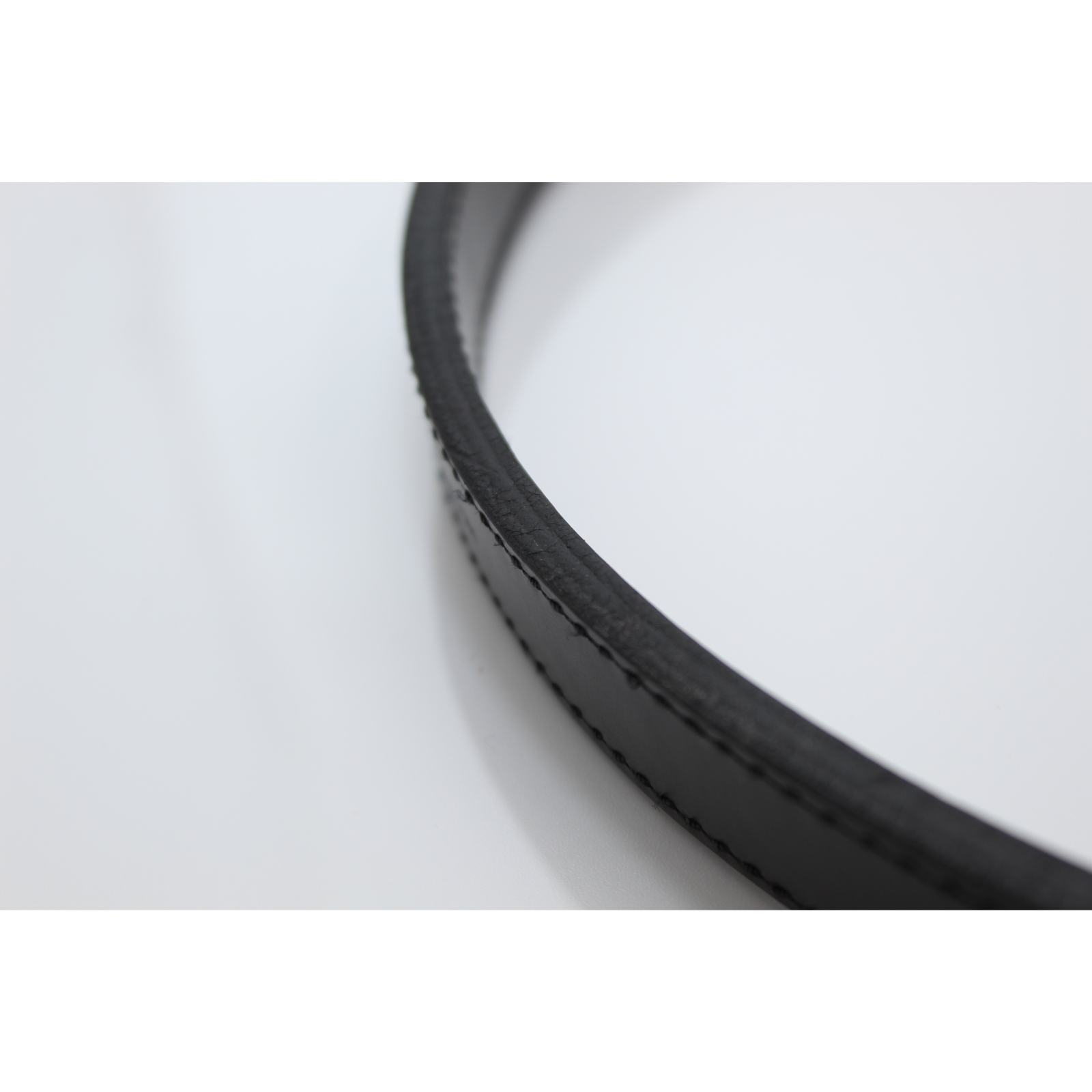 Petit Noe Epi Shoulder Bag