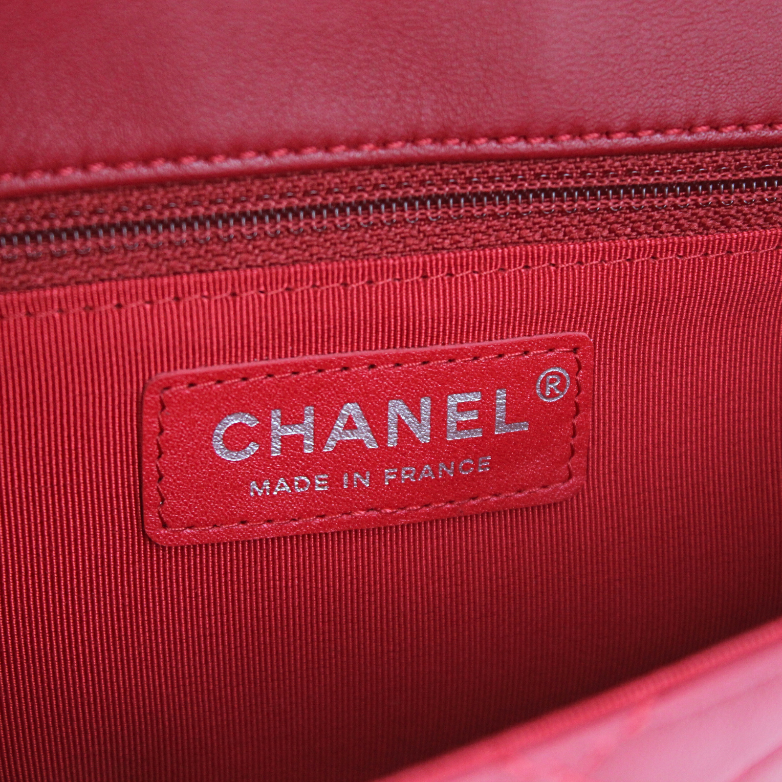 Hula Hoop Small Lamb Red Handbag